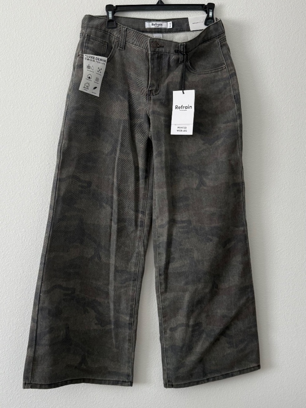 Refrain Los Angeles Camo Wide Leg Jeans Luxe Denim 7/28 NWT J1493